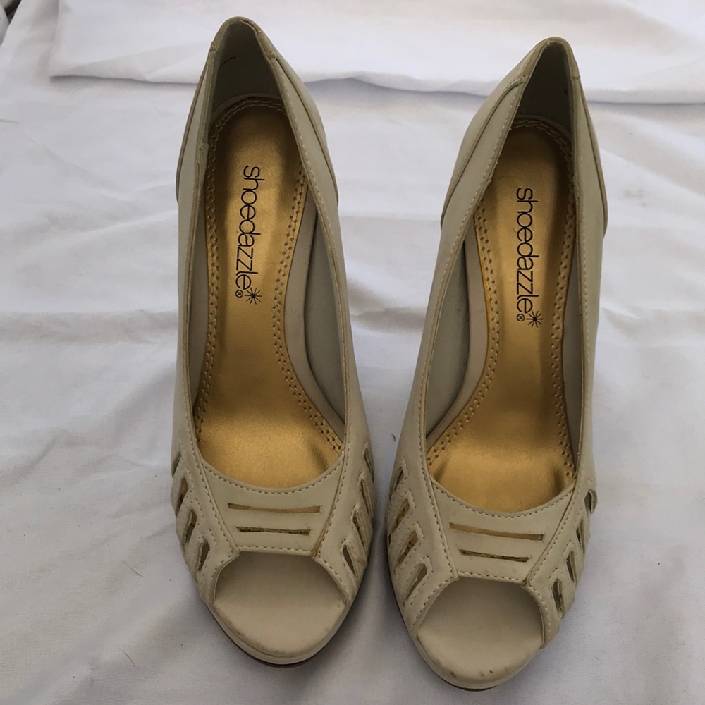 Shoedazzle heels
